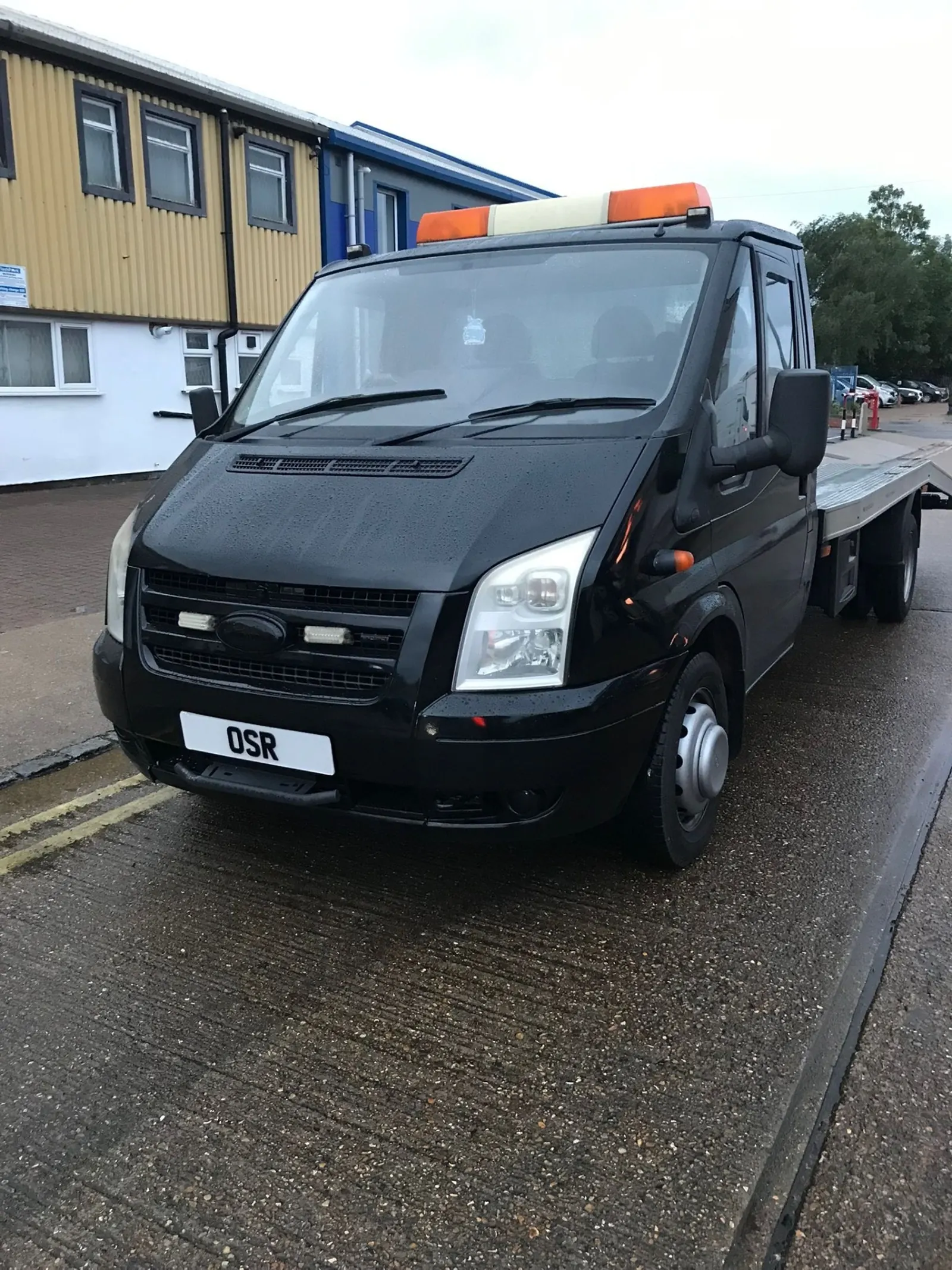 OSR flatbed recovery truck